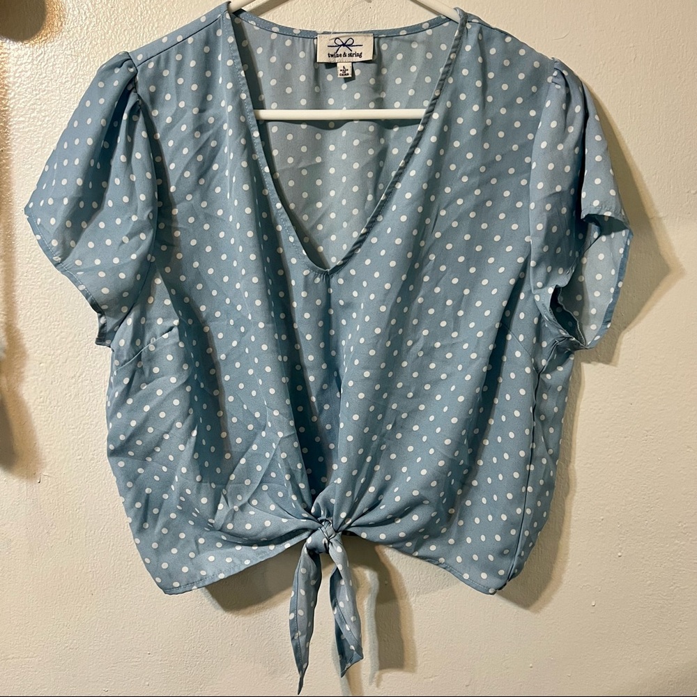 Twine & String polka dot top size L